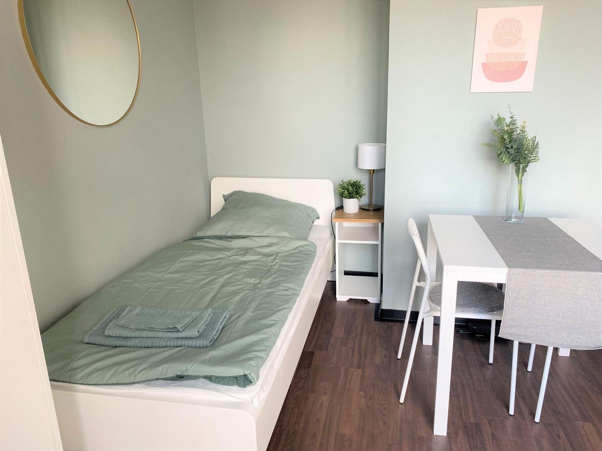 Monteuroase Apartment Bonn